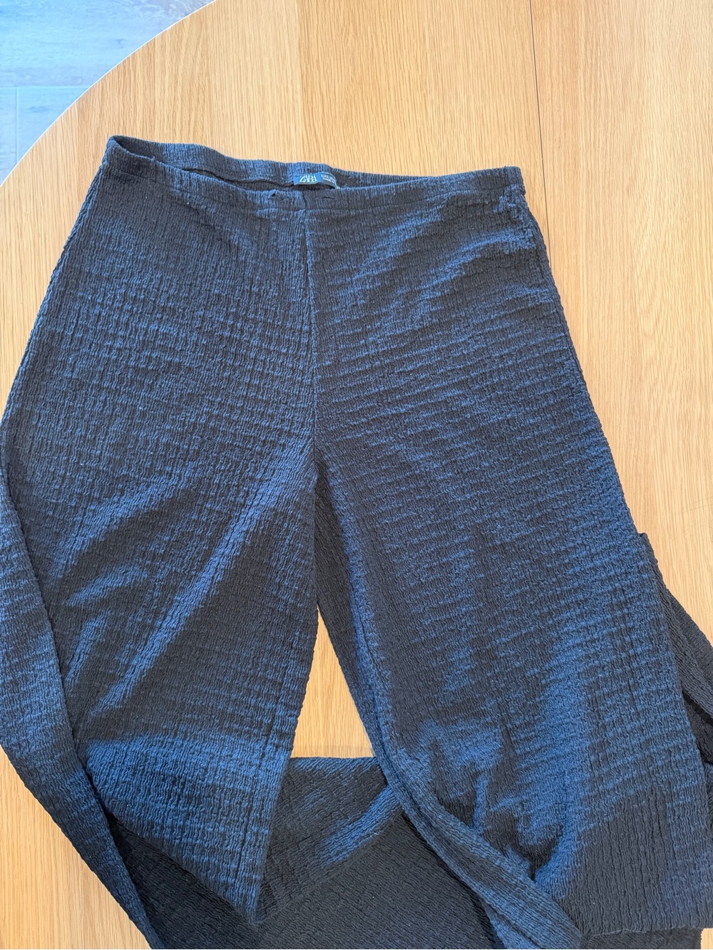 Zara Black Textured Boot‑Cut Trousers